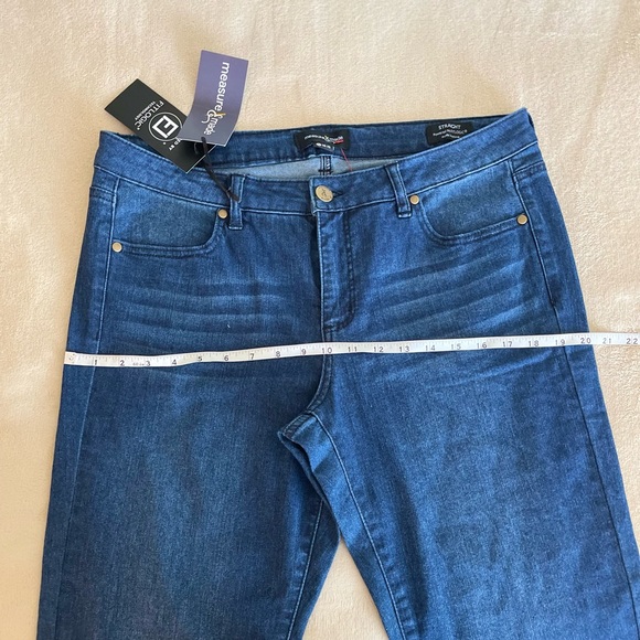 Measure and Made Wide Leg Crop Straight Jeans - Size 14 - Picture 8 of 16